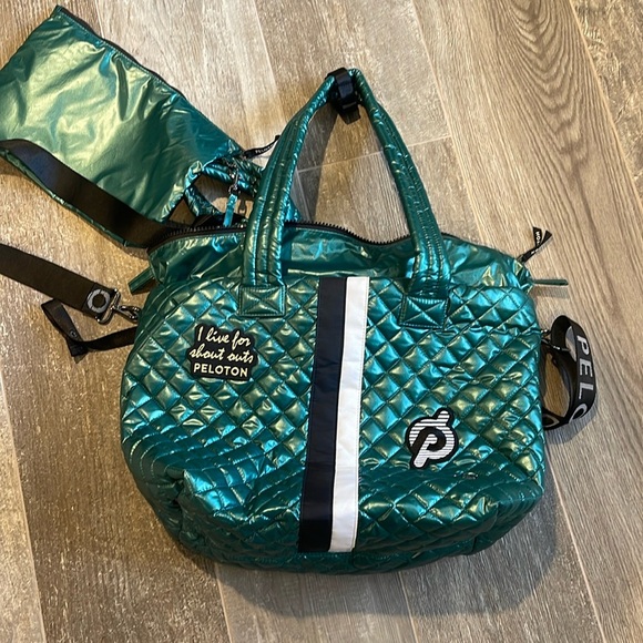 Oliver Thomas/Peloton emerald green Kitchen sink tote. NWOT - Picture 1 of 4